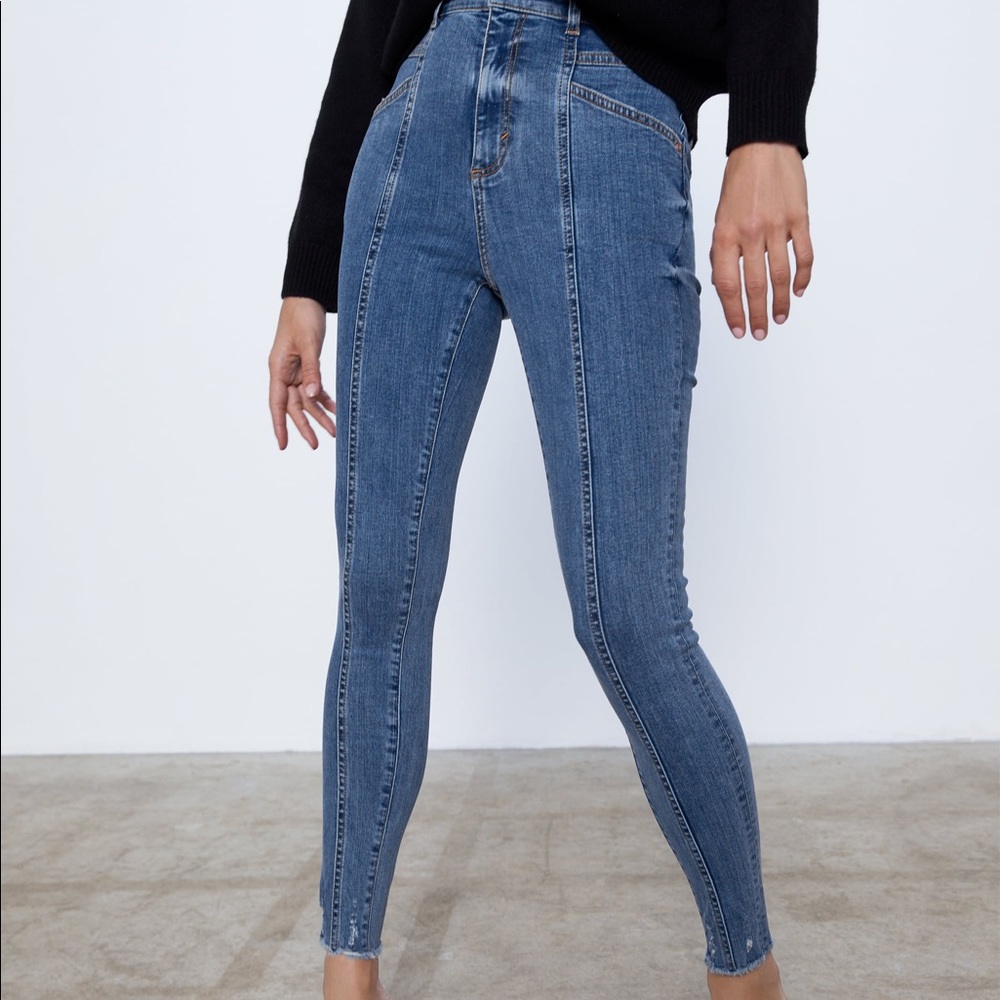 Zara mid rise skinny ankle jeans sz 25.